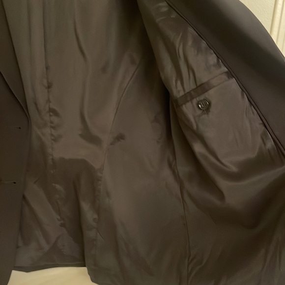 Ann Taylor Wool Blend 2 Front Button 2 Pocket Black Blazer size 6 - Picture 9 of 15